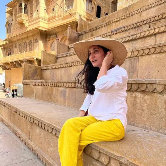 વિનતી મકિજાની ઉપરાંત મેક મોહન બીજા બે બાળકોનો પિતા છે. તેની બીજી દીકરીનુ નામ મંજરી છે, જે ડાયરેક્ટર છે. વળી દીકરો વિક્રાંત ‘ધ લાસ્ટ માર્બલ’ ફિલ્મમાં કામ કરી ચૂક્યો છે.