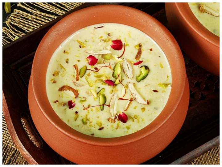 Rabdi Recipe What Is Rabdi Made Of Sweet Potato Rabdi Rabdi Recipe In Hindi | Kitchen Hacks: शकरकंद से बनाएं टेस्टी रबड़ी, स्वाद और सेहत से भरपूर - ये है पूरी रेसिपी