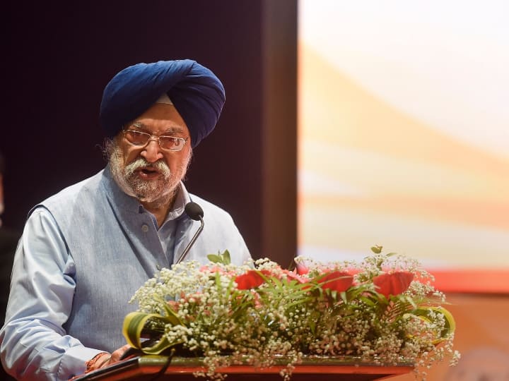 Union Petroleum Minister Hardeep Singh Puri first reaction on the increase in LPG prices