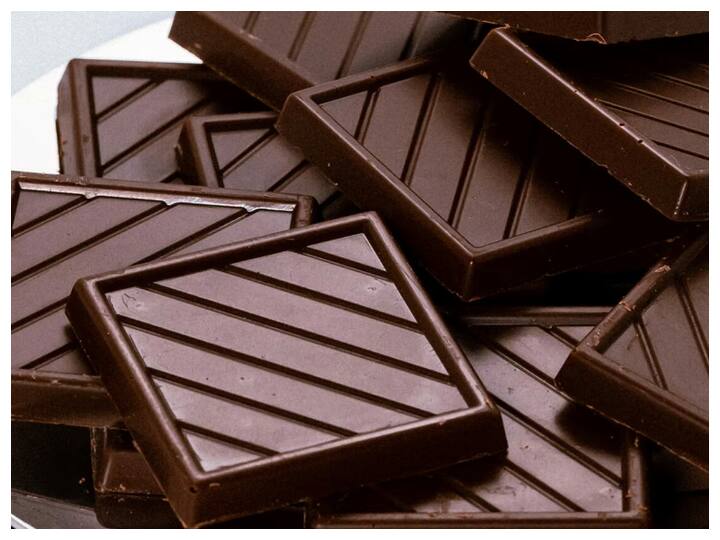 World Chocolate Day: How Dark Chocolate Can Minimize The Impact On Glucose Control World Chocolate Day: How Dark Chocolate Can Minimize The Impact On Glucose Control
