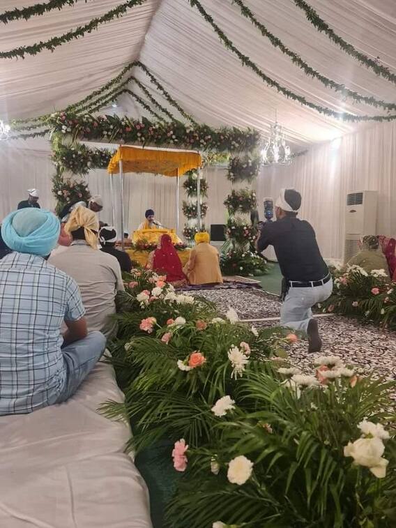 Punjab CM Bhagwant Mann Gets Married To Dr Gurpeet Kaur, See PICS Of Bride And Groom