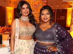 Priyanka Chopra To Feature In A Hollywood Rom-Com With Mindy Kaling As A Punjabi Girl