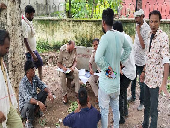 Bundi News: तालाब में नहाने के दौरान दो भाइयों की डूबने से गई जान, गांव में पसरा मातम Bundi News: तालाब में नहाने के दौरान दो भाइयों की डूबने से गई जान, गांव में पसरा मातम