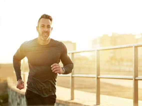 Health Tips For Men : पुरुषांनो, वयाच्या चाळीशीनंतरही फिट राहायचंय? तर, वेळीच 'या' तपासण्या करून घ्या