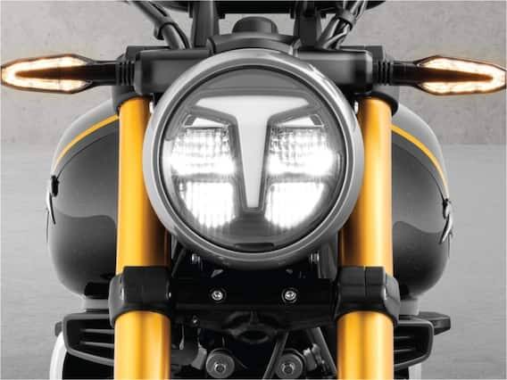 લાંબા અંતરની સવારી માટે તેને અનુકૂળ બનાવવા માટે ક્યૂરેટેડ કીટ અને રાઇડિંગ ગિયરનો ઉપયોગ કરવામાં આવ્યો છે. તેનું એન્જિન 225.9cc સિંગલ-સિલિન્ડર યુનિટ છે જે 7,750 rpm પર 20.1 bhp મહત્તમ પાવર અને 3,750 rpm પર 19.93 Nm પીક ટોર્ક જનરેટ કરવામાં સક્ષમ છે. રોનિનને 5-સ્પીડ ગિયરબોક્સ સાથે જોડવામાં આવ્યું છે જે ખૂબ જ ઓછા સમયમાં મોટરસાઇકલને ઝડપી બુસ્ટ આપે છે. એન્જિનને 'લો નોઈઝ ફેધર ટચ સ્ટાર્ટ' માટે ઓઈલ કૂલર અને ઈન્ટીગ્રેટેડ સ્ટાર્ટર જનરેટર (ISG) પણ મળે છે.