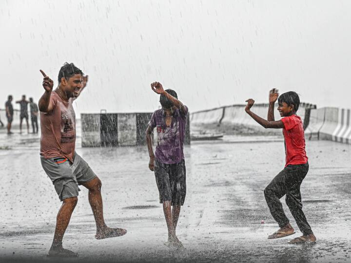 IMD Alert For Delhi National Capital Rain Updates ann IMD Alert For Delhi: बारिश की बूंदों से अब सराबोर होगी दिल्ली, इस तारीख से कम हो जाएगी गर्मी, मौसम विभाग का अनुमान