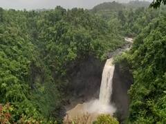 Palghar : पालघर जिल्ह्यातील नयनरम्य धबधब्याचे डोळ्यांचे पारणे फेडणारे फोटो पाहाच