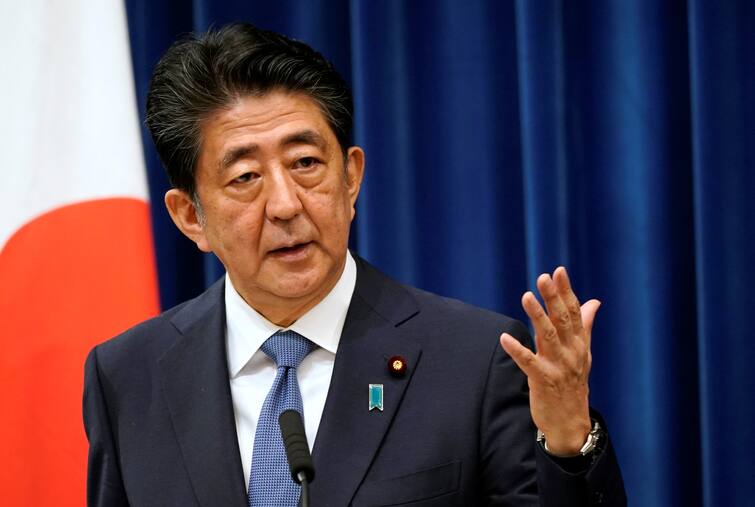 former japanese pm shinzo abe shot attacked in nara city marathi news latest update Shinzo Abe : जपानचे माजी पंतप्रधान शिंजो आबे यांच्यावर गोळीबार, प्रकृती गंभीर