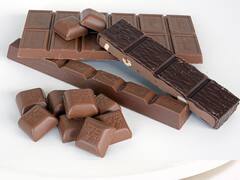 Chocolate and Diabetes: কী হবে যদি মধুমেহ রোগীরা চকোলেট খেয়ে ফেলেন?