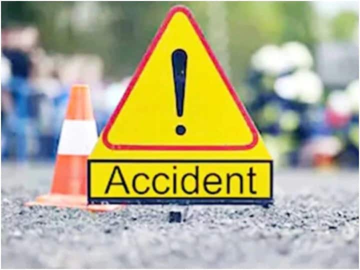 Fatehpur one killed and two people injured when truck rammed into a bus on national highway ann Fatehpur News: NH-2 पर ट्रक ने बस को मारी जोरदार टक्कर, एक यात्री की मौत, घायलों को अस्पताल में छोड़कर भागा बस ड्राइवर