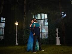 Cobra stills: உயிர் உருகுதே.. காதலில் திளைக்கும் விக்ரம்.. கூல் போட்டோஸ்..!