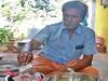 உருக்கு எண்ணெய்யில் உன்னத வருமானம் ஈட்டும் தென்னை விவசாயி - சாதித்தது எப்படி..?
