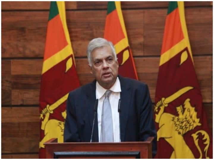 Sri Lanka Economic Crisis Sri Lanka PM Ranil Wickremesinghe resigns from Prime Ministers post Sri Lanka Crisis: श्रीलंका के बिगड़े हालात, पीएम रानिल विक्रमसिंघे ने दिया इस्तीफा