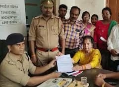 Kaali Poster Row: 'काली' विवाद के बीच और बढ़ी लीना मणिमेकलाई की मुश्किलें, गोरखपुर में भी शिकायत दर्ज