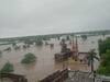 Marathwada Rain : मराठवाड्यात पावसाचा हाहाकार, अनेक गावांचा संपर्क तुटला, हजारो हेक्टरवरील पिकं पाण्याखाली