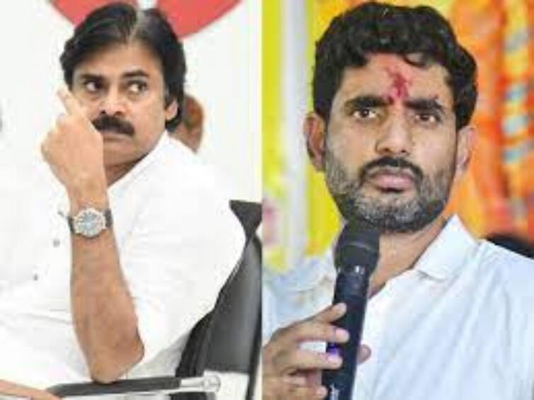 Pawan and Lokesh Criticizes filing cases against Dalit youths for questioning the insult to Ambedkar. Reactions On Ambedkar :  రాజ్యాంగ నిర్మాతకు  అవమానం -పైగా ప్రశ్నించిన దళితులపై కేసులా ? - పవన్, లోకేష్ ఫైర్ !