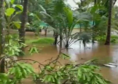 Maharashtra Mumbai Rain : राज्याच्या विविध भागात पावसाची जोरदार हजेरी, नागरिकांना सतर्कतेचा इशारा