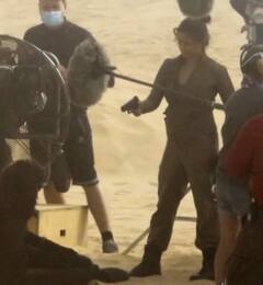 बेबी बंप के साथ Alia Bhatt के फोटो हो रहे वायरल, सेट पर हार्डवर्क करती दिखीं एक्‍ट्रेस