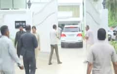 Sadhna Gupta Death: Mulayam Singh Yadav के आवास पर ये बड़े नेता पहुंचे