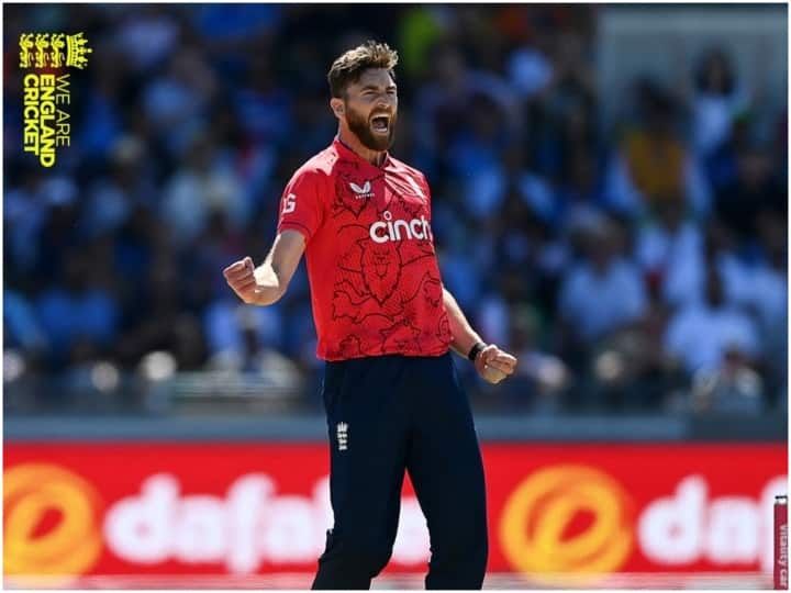 IND vs ENG 2nd T20 Best figures for England on T20I debut Richard Gleeson Jon Lewis Darren Gough IND vs ENG 2nd T20: डेब्यू टी20 में Richard Gleeson का शानदार प्रदर्शन, भारतीय टॉप ऑर्डर को ढेर कर बनाया रिकॉर्ड