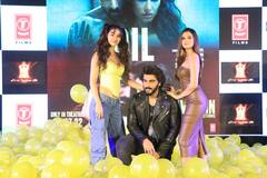 Ek Villain Retirns: দুই নায়িকাকে সঙ্গে নিয়ে ছবির প্রচারে অর্জুন কপূর, কিন্তু জন আব্রাহাম কোথায়?