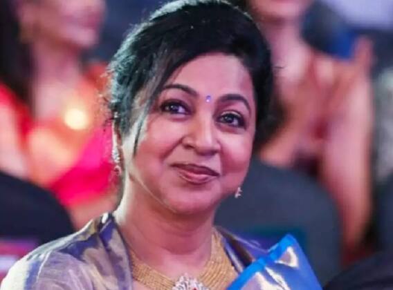 மகள் தந்த பிறந்தநாள் பரிசு: மகிழ்ச்சியில் ராதிகா சரத்குமார் மகள் தந்த பிறந்தநாள் பரிசு: மகிழ்ச்சியில் ராதிகா சரத்குமார்