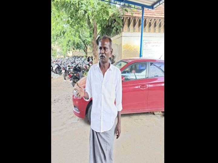 Crime:  திண்டுக்கல்லில் நிலத்தகராறில் விவசாயி கழுத்தறுத்து கொலை... தப்பி ஓடிய உறவினருக்கு போலீஸ் வலைவீச்சு..!