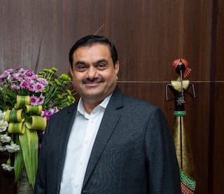 Adani Group: ટેલિકોમ સેક્ટરમાં ફરૂ શરૂ થઈ શકે છે ટેરિફ વોર, અદાણી ગ્રુપે 5G સ્પેક્ટ્રમ હરાજીમાં ભાગ લેવા કરી અરજી