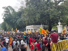 श्रीलंका: गृह युद्ध को रोकने के लिए क्या अब सर्वदलीय सरकार ही है एकमात्र विकल्प?