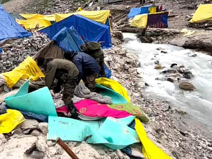 Amarnath Tragedy: Five Pilgrims From Andhra Pradesh Reported Missing, Check Helpline Numbers Amarnath Tragedy: Five Pilgrims From Andhra Pradesh Reported Missing, Check Helpline Numbers