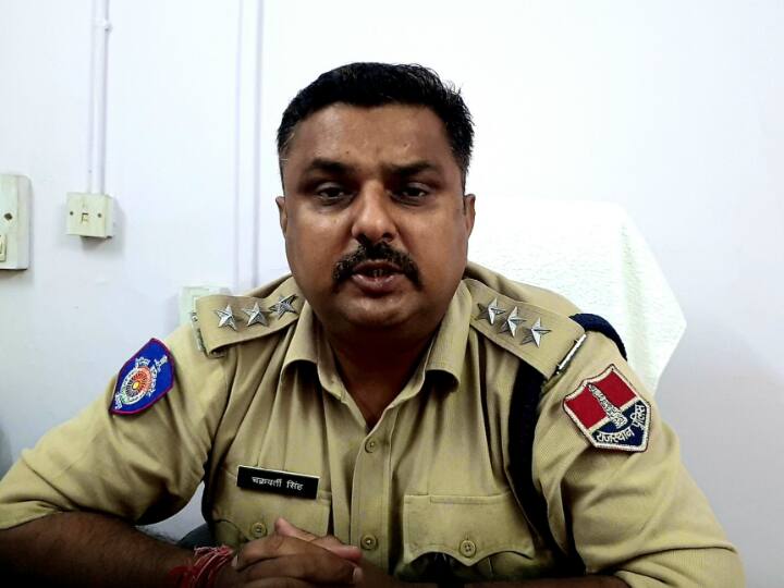 Jodhpur News head constable and four constables suspended for taking the prisoner out of the hospital ann Jodhpur News: कैदी को अस्पताल से घुमाने ले जाना पुलिसकर्मियों को पड़ा महंगा, एसीपी ने लिया ये एक्शन