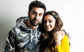 Ranbir Kapoor Affairs: ऐसे हुई थी रणबीर कपूर और दीपिका पादुकोण की पहली मुलाकात, फर्स्ट डेट पर हुई थी ये दिलचस्प बात!