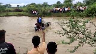 Chandrapur : रजेवर आलेला जवान बनला देवदूत,  जीवाची बाजी लावून वाचवले पाच जणांचे प्राण 