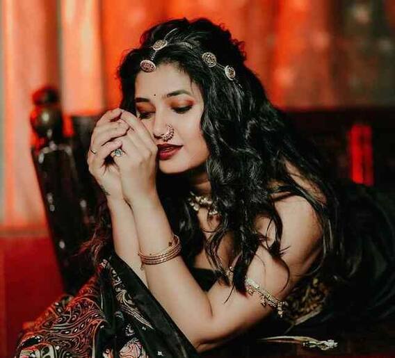 प्राजक्ता माळीचा मनमोहक अंदाज