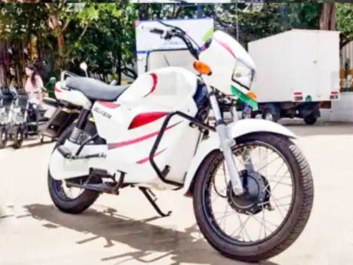 ADMS Boxer electric bike launch; A range of 140 km on a single charge ADMS Boxer इलेक्ट्रिक बाईक लाँच; एका चार्जवर गाठणार 140 किमीचा पल्ला