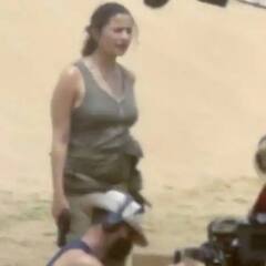 બેબી બમ્પ સાથે આલિયા ભટ્ટની તસવીર વાયરલ, સેટ પર હાર્ડ વર્ક કરતી જોવા મળી એક્ટ્રેસ