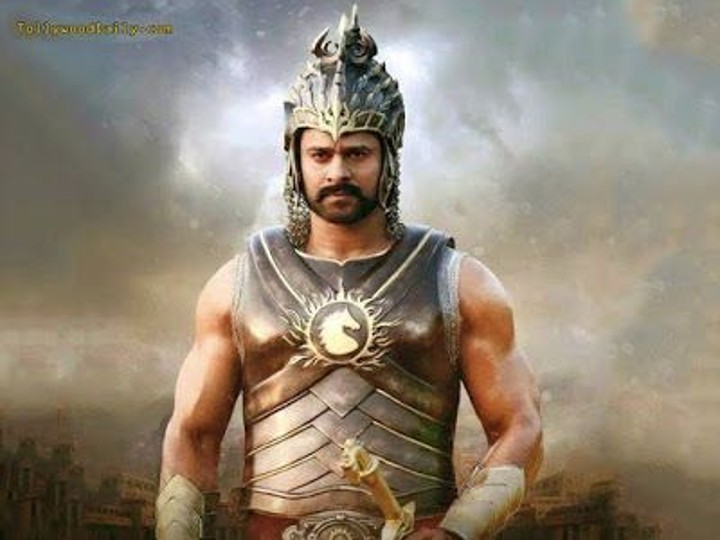 Baahubali: 7 வருஷமாச்சு.. இந்திய சினிமாவில் ஒரு சாம்ராஜ்யம்! மறக்க முடியாத பாகுபலி!!