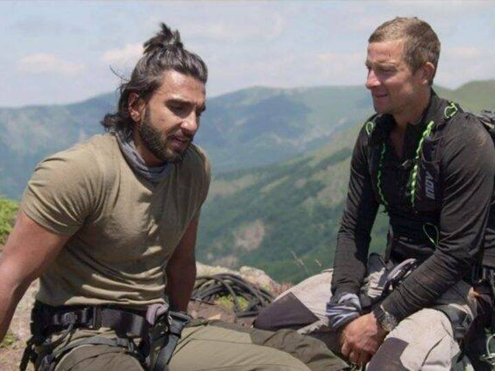 Ranveer Singh started crying on Ranveer vs Wild with Bear Grylls, read here Ranveer vs Wild: दीपिका पादुकोण के लिए फूल लेने निकले रणवीर सिंह के साथ हुआ कुछ ऐसा, फूट-फूट कर रोने लगे एक्टर