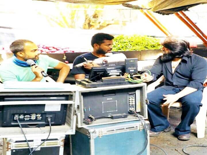 எட்டும் வானில் எங்கும் நீ நான் நாம் பற்றி படறி தொலை நிமிர்த்து