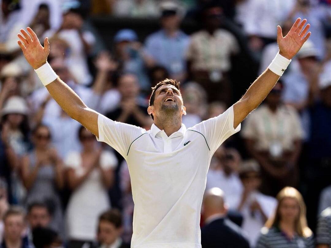 Novok Djokovic: ఏడో వింబుల్డన్ సాధించిన జకోవిచ్ - ఫెదరర్, నాదల్లకు మరో టైటిల్ దూరంలో! Wimbledon 2022: Novok Djokovic Slams Nick Kyrgios in Finals Clinched His 7th Title Novok Djokovic: ఏడో వింబుల్డన్ సాధించిన జకోవిచ్ - ఫెదరర్, నాదల్లకు మరో టైటిల్ దూరంలో!