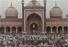 Eid-Ul-Adha: देशभर में धूमधाम से मनाया जा रहा ईद उल अज़हा का त्योहार, दिल्ली से कश्मीर तक की खूबसूरत तस्वीरें