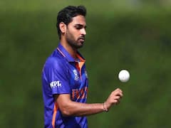 Bhuvneshwar Kumar: டி20 கிரிக்கெட்டில் புவனேஷ்வர்குமார் புதிய சாதனை...! என்ன சாதனை தெரியுமா..?