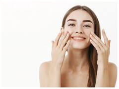 Beauty Tips: त्वचा को डिटॉक्स करने के लिए घर बैठे अपना सकते हैं ये उपाय, खिली खिली दिखेगी आपकी स्किन