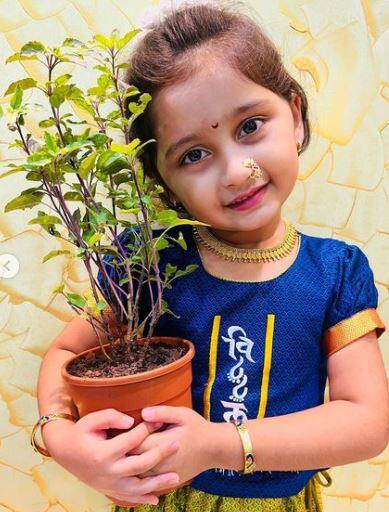 इन्स्टाग्रामवर मायराचे 50 हजार फॉलोअर्स आहेत.