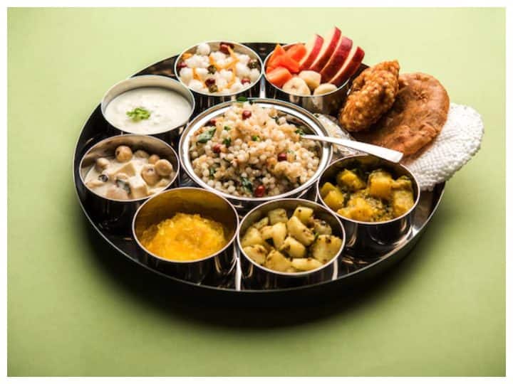 Sawan Somvar 2022: Eat these foods to lose weight during fasting Sawan Somvar 2022: सावन व्रत के दौरान इन चीजों का करें सेवन, वजन कम करने के साथ ही इम्यून को करेगा मजबूत 