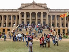 Sri Lanka Political Crisis: श्रीलंका में सर्वदलीय अंतरिम सरकार बनाने का रास्ता साफ! विपक्षी दल बोले- 13 जुलाई के इंतजार की जरूरत नहीं