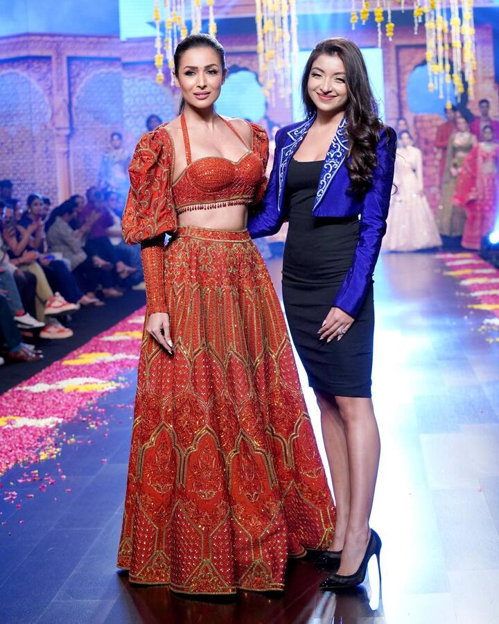 सोशल मीडियावर मलायकाचे फोटो नेहमीच व्हायरल होत असतात.