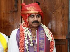 In Pics: ఆలయంలో పవన్ కల్యాన్ సందడి, తొలిఏకాదశి సందర్భంగా పూజలు - ఫోటోలు