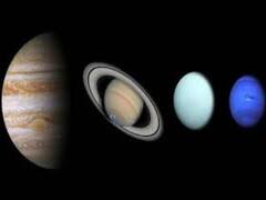 Planet Transits: अगस्त में होगा 3 ग्रहों का गोचर, इन 3 राशियों के जीवन में आएगा बड़ा परिवर्तन