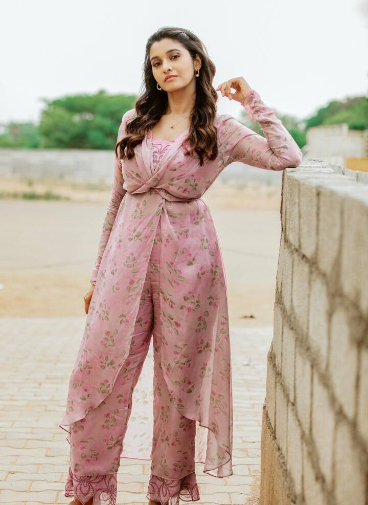 நீதான் அழகான திமிரே